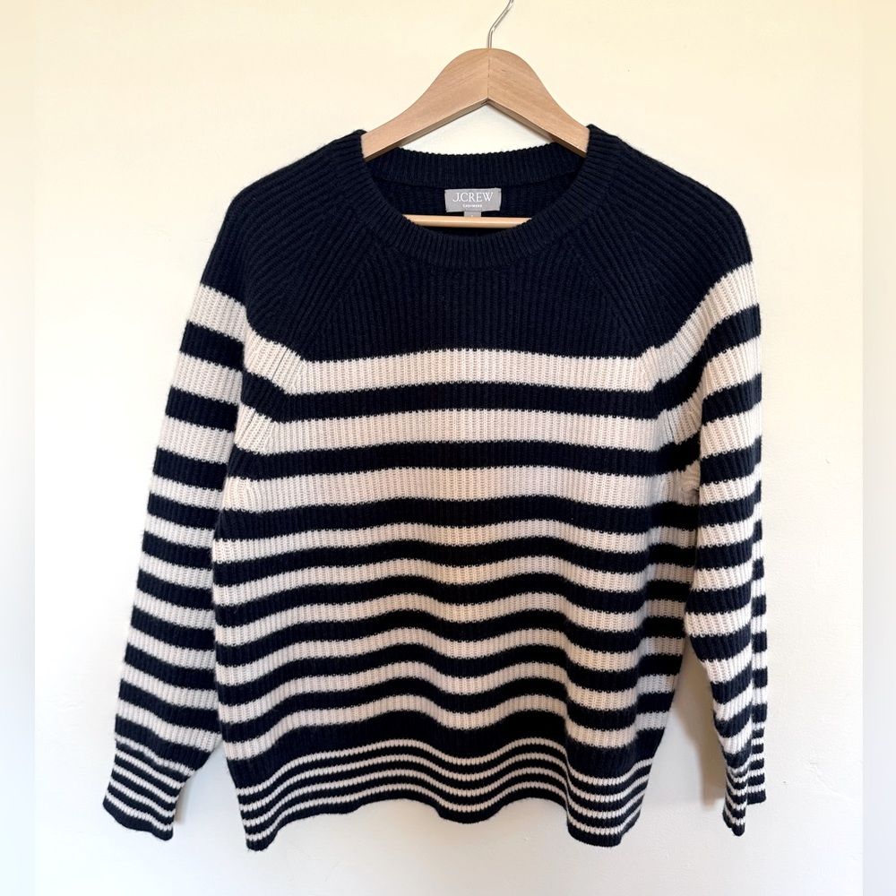 J CREW Navy/Cream stripe 100% cashmere crewneck sweater size SMALL